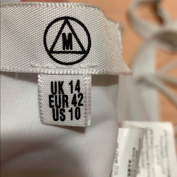 Missguided white bikini set - Picture 10 of 11